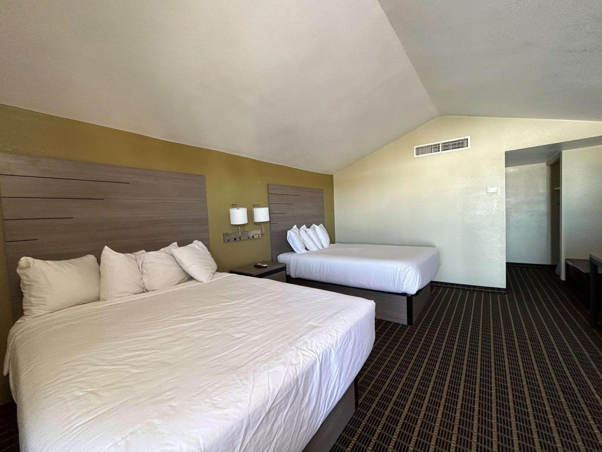 Surestay By Best Western Chambers Petrified Forest Экстерьер фото