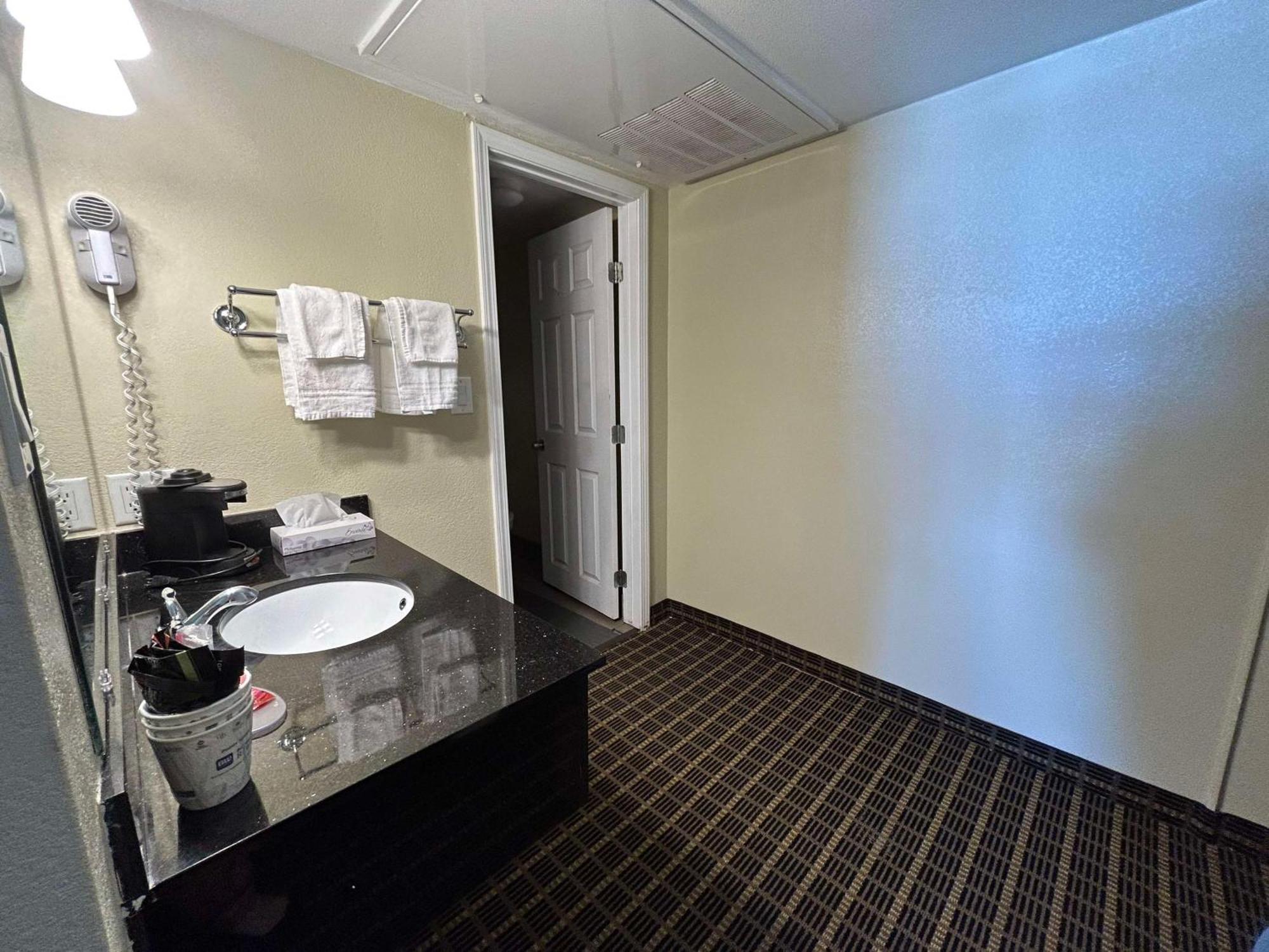 Surestay By Best Western Chambers Petrified Forest Экстерьер фото